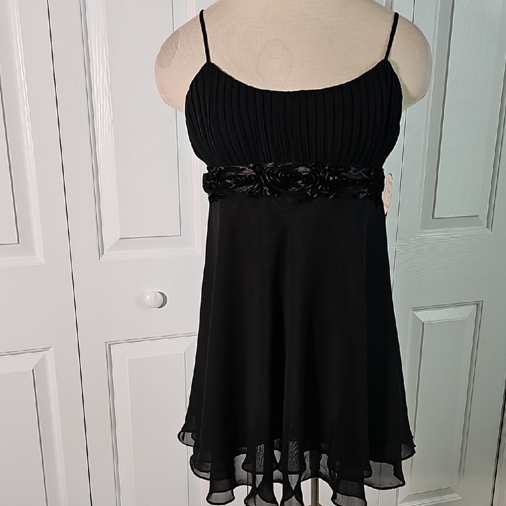 Flora Nikrooz Black Sexy Nightie. NEW WITH‎ TAGS. Size Meduim